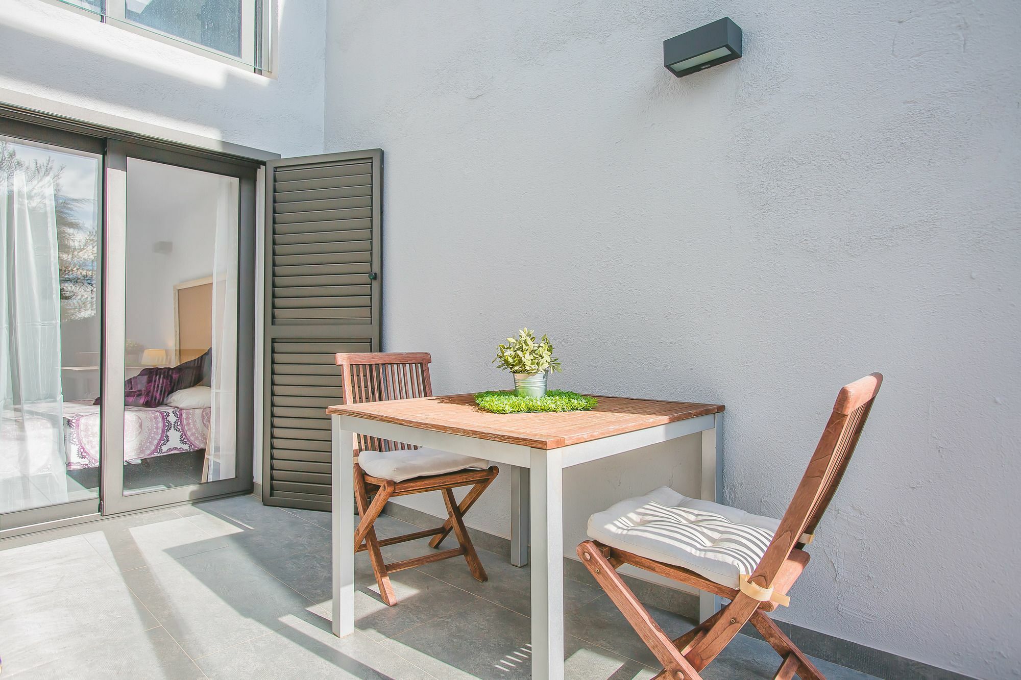 Flateli Montjuic Apartment Girona Ngoại thất bức ảnh