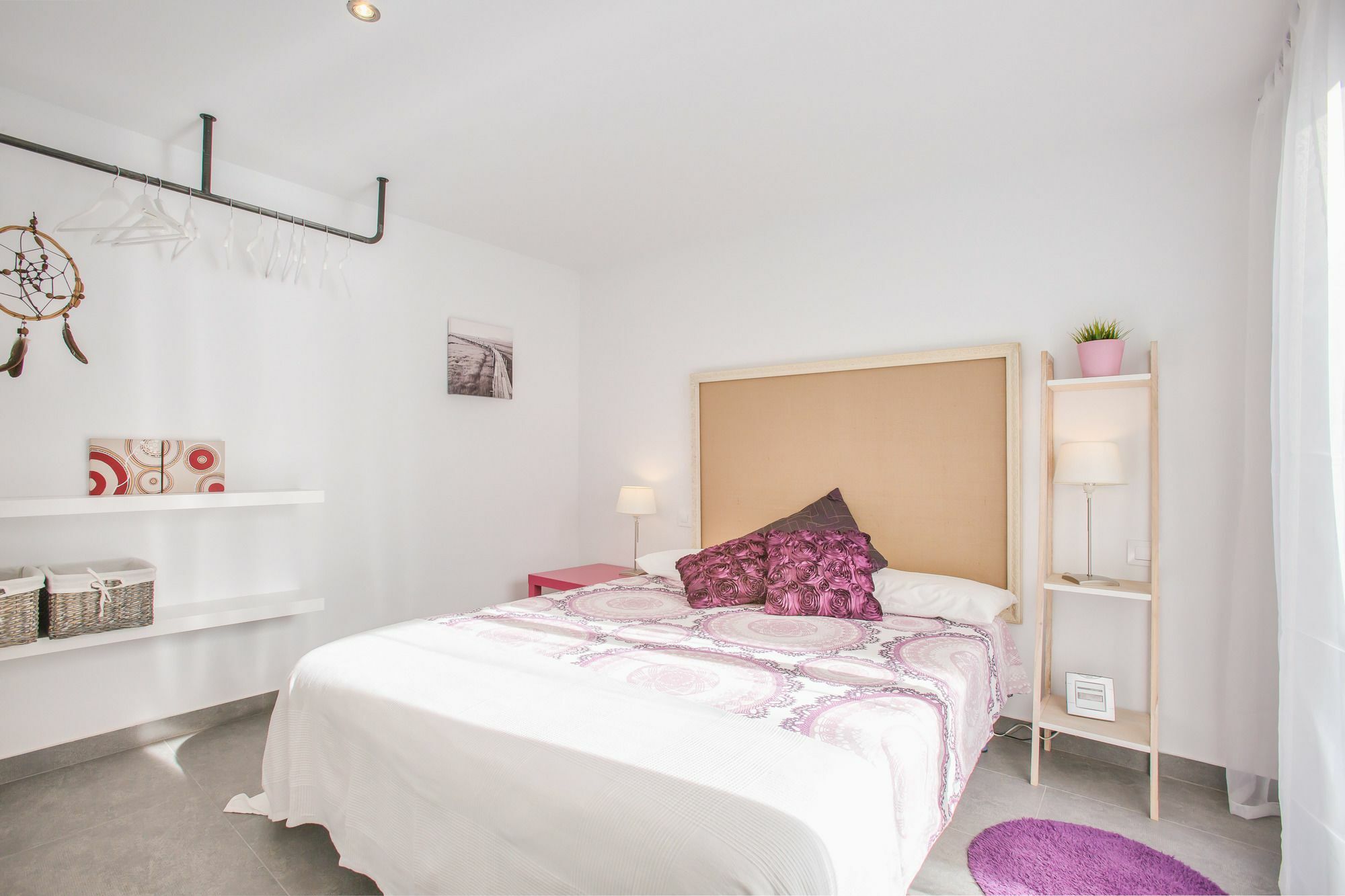 Flateli Montjuic Apartment Girona Ngoại thất bức ảnh
