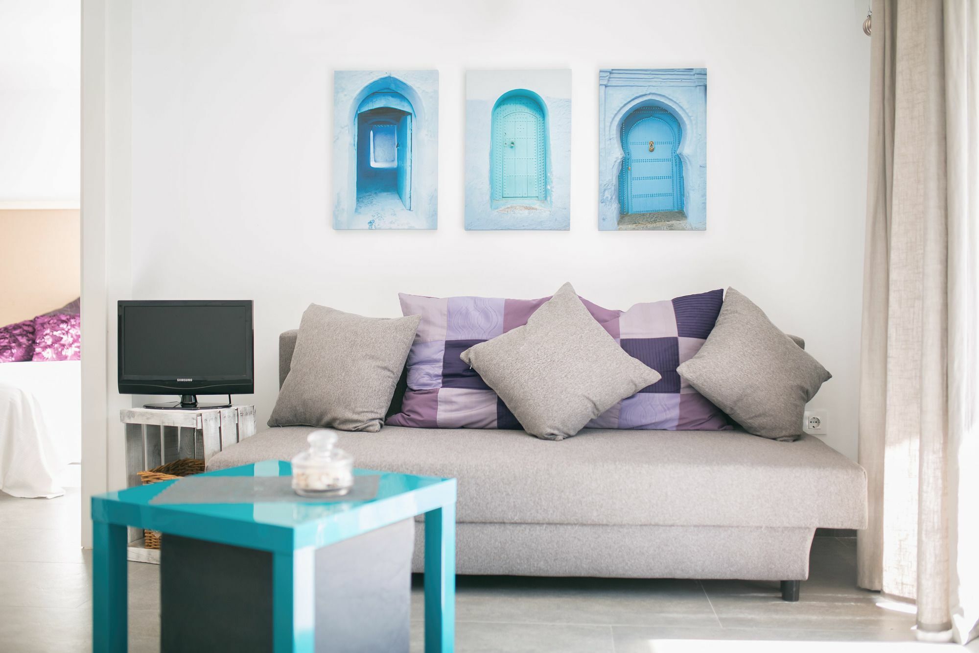 Flateli Montjuic Apartment Girona Ngoại thất bức ảnh